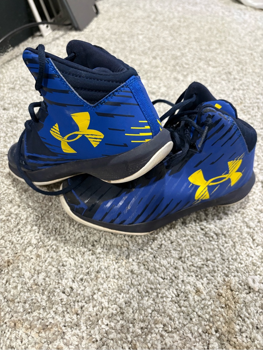 Under Armour Kids Blue and Yellow High-Top Sneakers